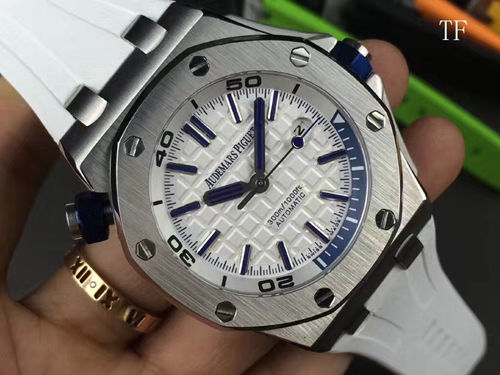 オーデマピゲ時計正面デザイン